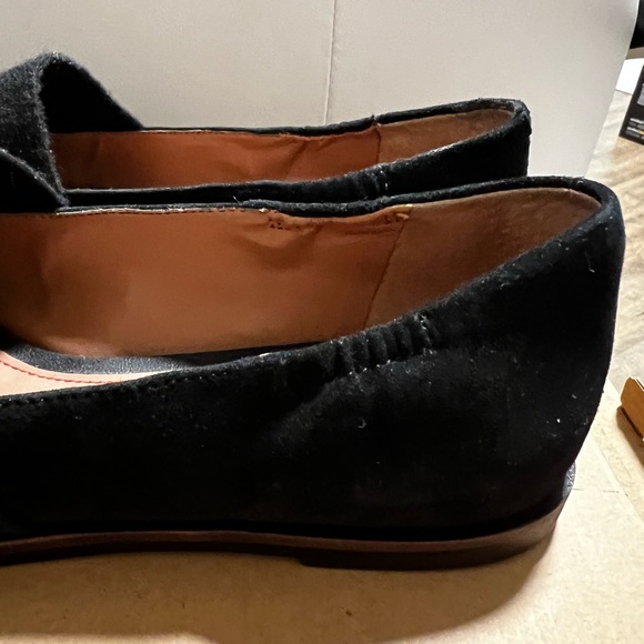 ED Ellen Degeneres Karlin black flat slip on shoe. Size 7.5 - Picture 8 of 9
